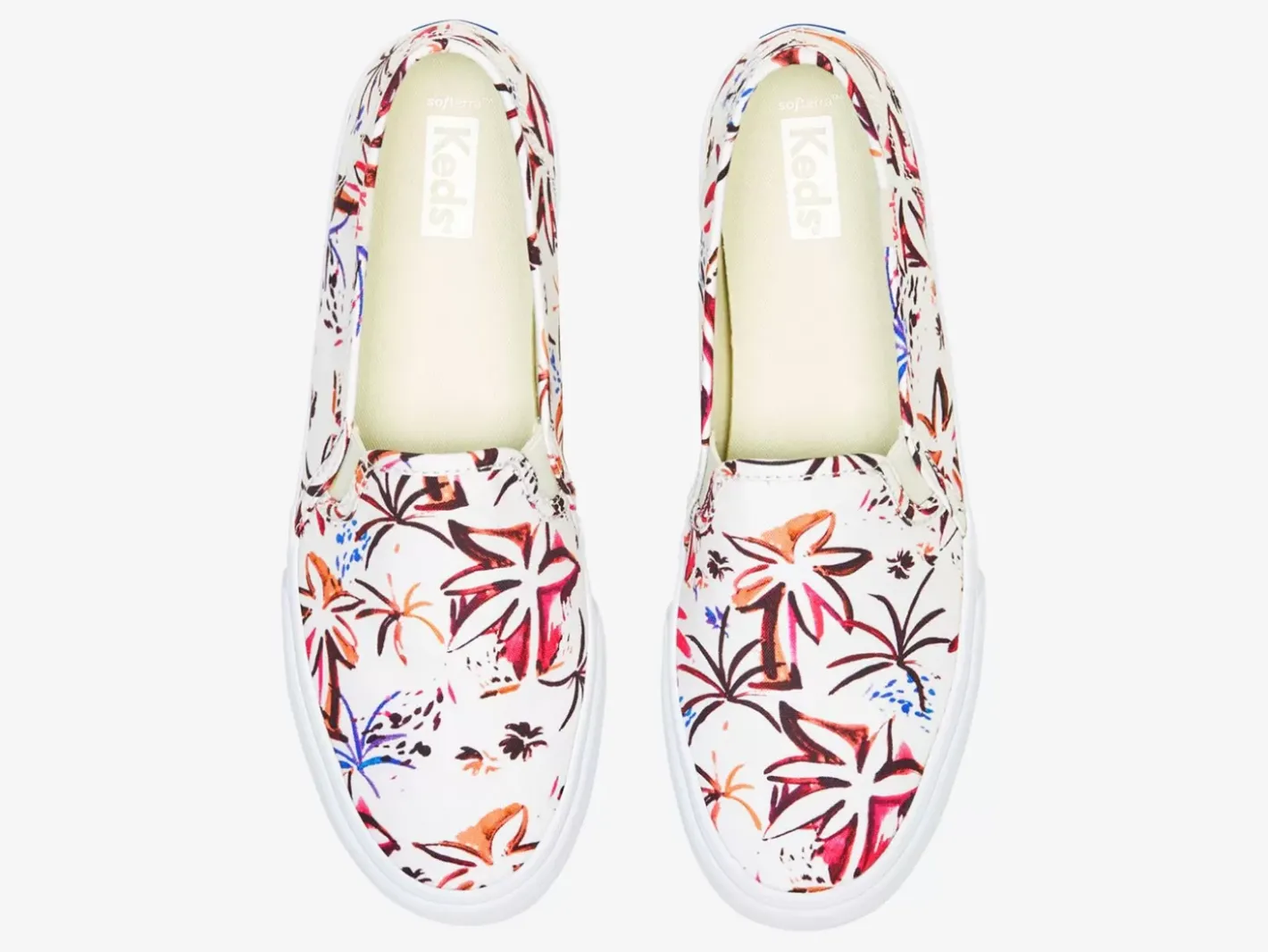 Women's Double Decker Island Print Slip On Sneaker Women Slip Ons