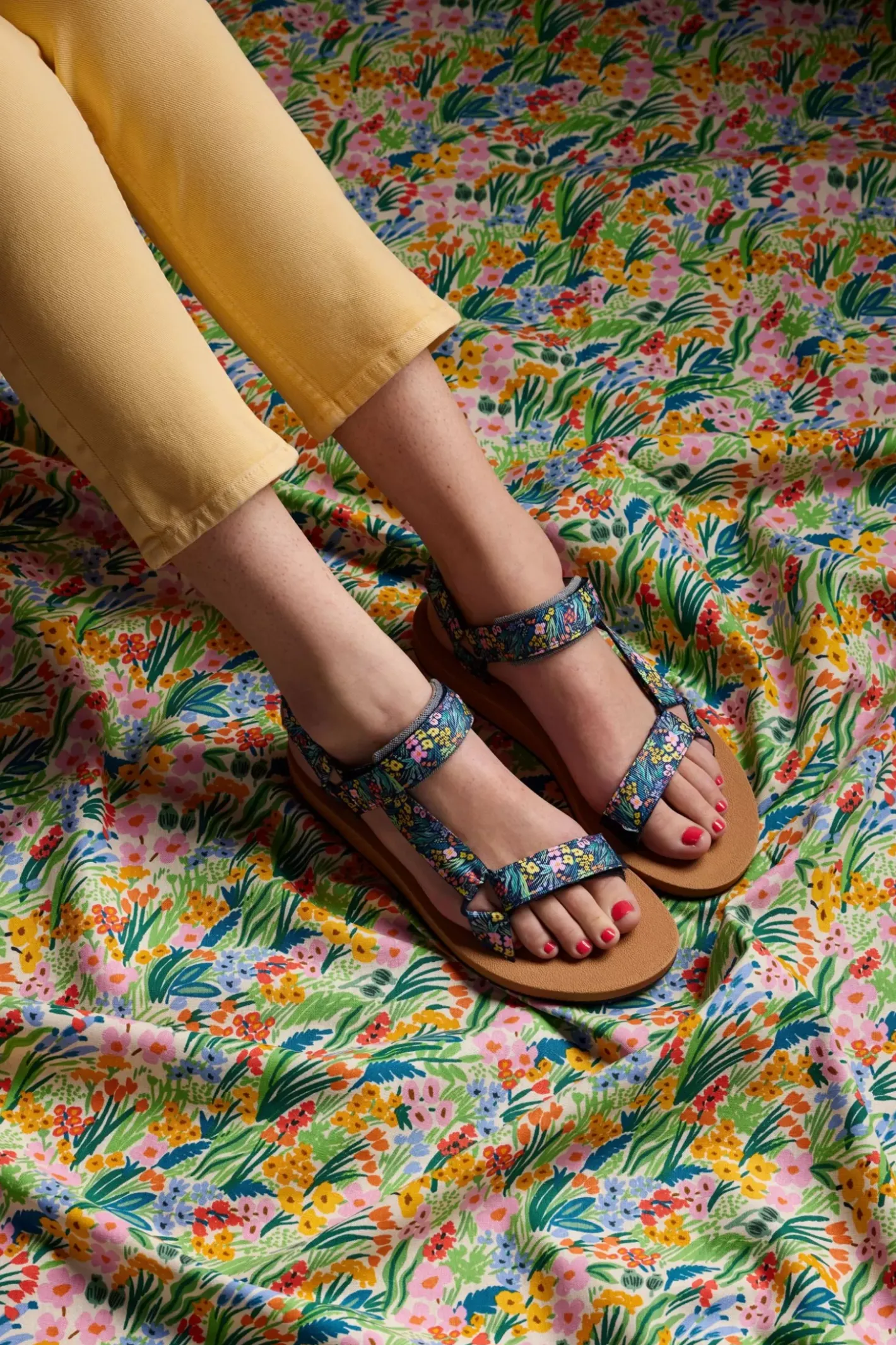 Clearance Women's X Rifle Paper Co. Trio Sandal Women Slip Ons